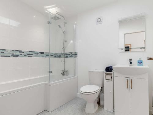 חדר רחצה ב-2 Bed in Portreath 82635