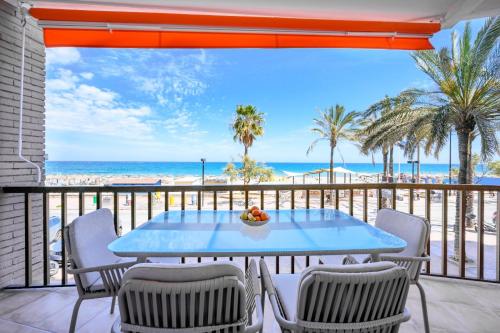 Dreams by the sea 2 bedrooms & 2 baths by 10ToSea