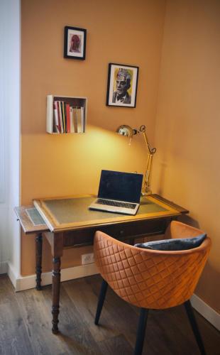 Photo de la galerie de l'établissement Petit cocon proche de la Porte de Versailles !, à Vanves