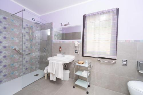 A bathroom at Locanda Fassa