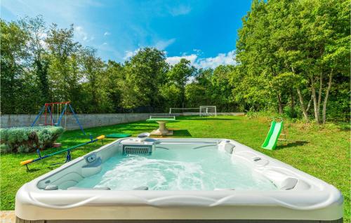 Gorgeous Home In Labin