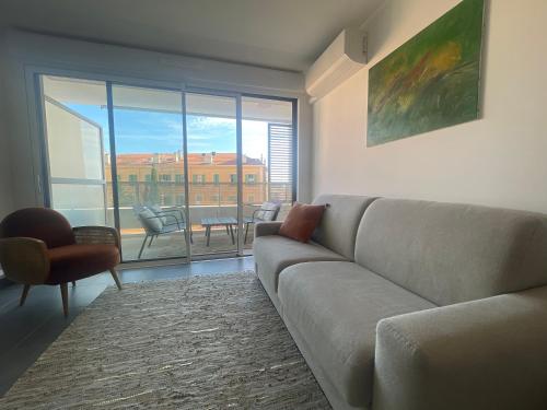 Cannes, appartement avec parking+terrasse, Croisette à pied!