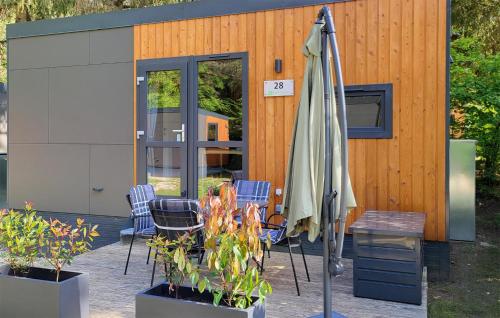 Κήπος έξω από το Tiny Haus 28 Am Brombachsee