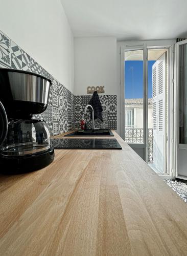 Appartement entier neuf avec balcon privé - Centre Montpellier