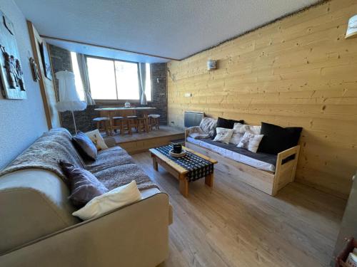 Isola 2000 centre galerie 6 couchage 35m2 aux pieds des pistes