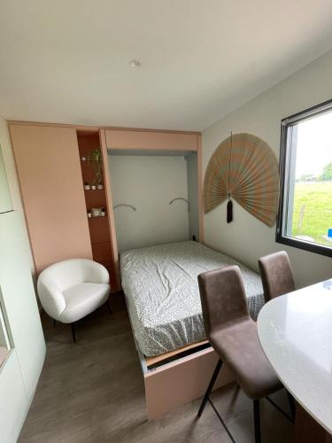 Photo de la galerie de l'établissement Au calme, raffiné, pour 2 personnes, à Rancé