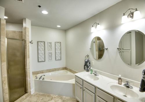 Et badeværelse på Perdido Escape