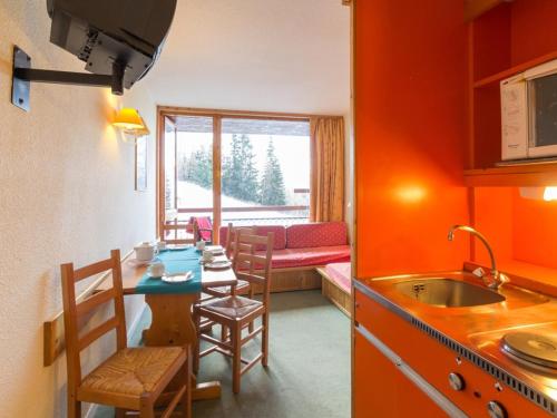 Photo de la galerie de l'établissement Studio lumineux prox. centre, balcon, Les Arcs 1800 - FR-1-346-573, à Bourg-Saint-Maurice