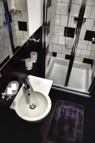 Hotel Klondaik Corner – Photos 4