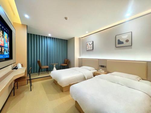 Gallery image of MISONG Light Residence Design Hotel - Shangrao Wuyuan Landscape Bridge in Wuyuan