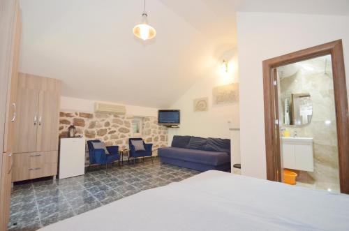 Gallery image of Holiday Home Brinic in Tivat