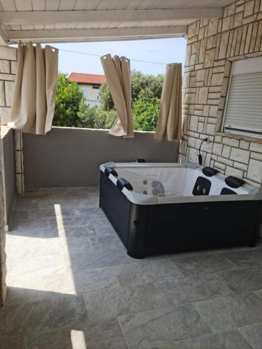 Apartment Vi & La ELECTRIC SCOOTERS included