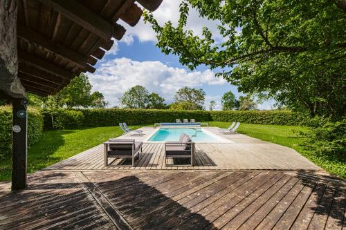 Logis La Tour - Gîte La Tour