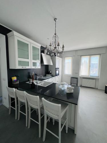 Kuchyň nebo kuchyňský kout v ubytování Apartment Lake 17