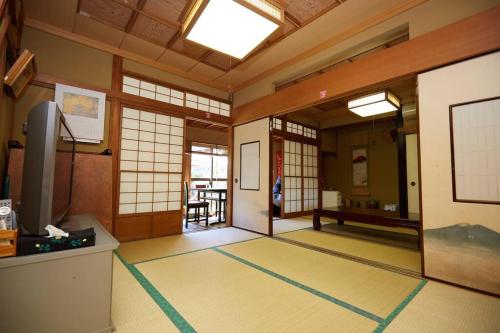 Tokyo Gu