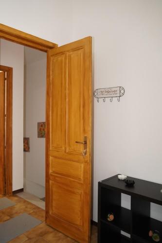Gambar di galeri bagi Apartment with terrace in the city centre of Zafferana Etnea di Zafferana Etnea