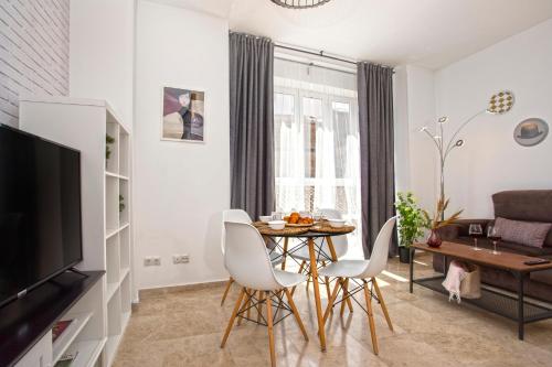 Precioso apartamento en pleno centro by Rent Me