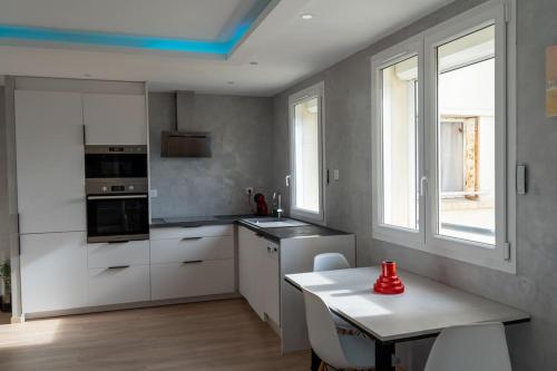 Appartement * Pharo * vue mer