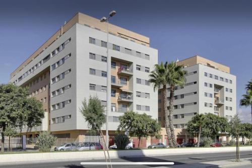 2º Línea de playa con piscina & parking