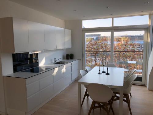 Imagen de la galería de Lovely 2-BR apartment in Østerbro - 266, en Copenhague