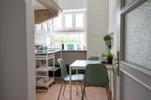 Alameda Apartments & Rooms