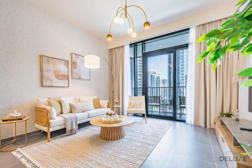 Charming 1BR Apartment in Creek Edge Tower 1, Dubai Creek Harbor by Deluxe Holiday Homes
