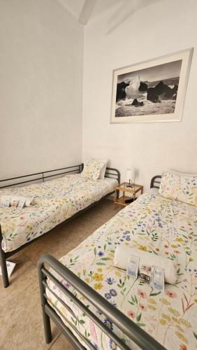 YOUTH HOSTEL - Central and Basic Drassanes