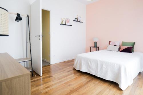 Jolie maison rénovée dans le centre-ville avec garage privatif Les Sables 4 personnes