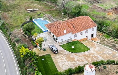 an aerial view of a house with a swimming pool at Nice Home In La Puebla De Los Infan in La Puebla de los Infantes