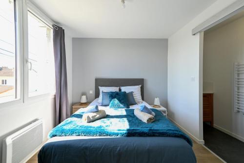 Photo de la galerie de l'établissement X - L'Ange Bleu - Appt à 25 min du Puy du Fou, à Cholet