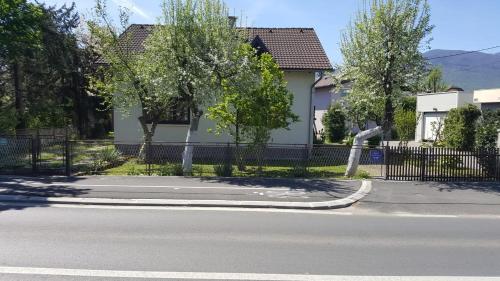 Nespecifikovaný výhled na hory nebo výhled na hory při pohledu z apartmánu