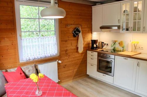 Η κουζίνα ή μικρή κουζίνα στο Ferienhaus Stefano
