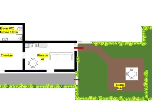 un plan de sol d'un petit bâtiment avec une flèche rouge dans l'établissement T2, Picculu - Jardín, piscina, 4 pers, parking, à Porto-Vecchio