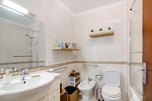 Et badeværelse på Tenis Golfmar