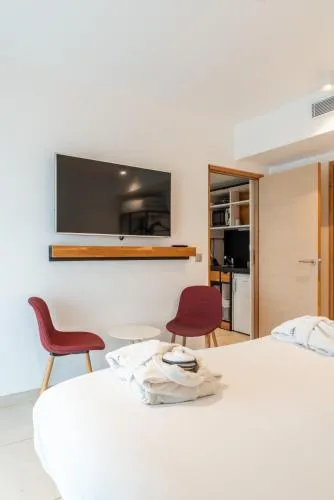 Mercure Avignon TGV Hotel & Spa photo 29