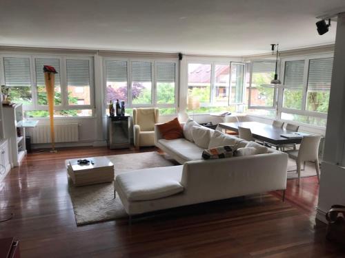 Piso vacacional en el sardinero con garaje incluido