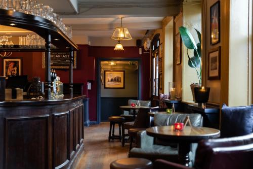 Rose And Crown Hotel photo 29