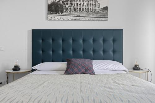 Sapienza Apartment by RHR