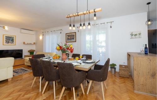 Holiday Home Stjepana Ivicevica I