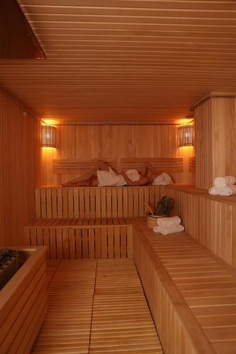 Sofievsky Posad Hotelにあるベッド