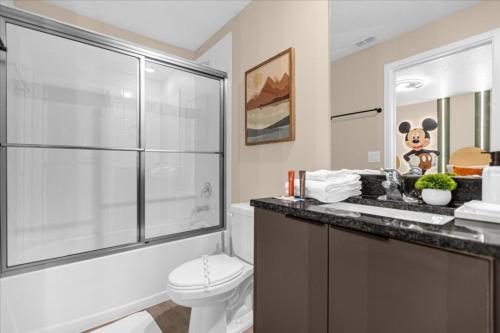 Koupelna v ubytování 3 Bedrooms 3 Baths The Hub At Westside 3205Tt
