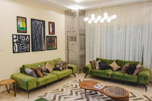 Un lugar para sentarse en BON Hotel Imperial