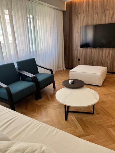Central44 Luxury Apartment Ermou