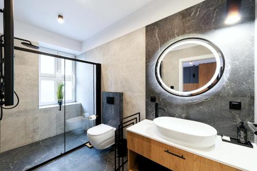 Kúpeľňa v ubytovaní Glow Apartments - Apartamenty Studio KOZIA Gdańsk Śródmieście