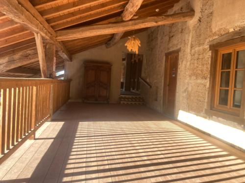 Photo de la galerie de l'établissement Les Gîtes de la Ferme de Pérouges, à Pérouges