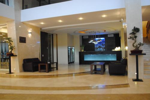 TV a/nebo společenská místnost v ubytování Grand Hotel Napoca