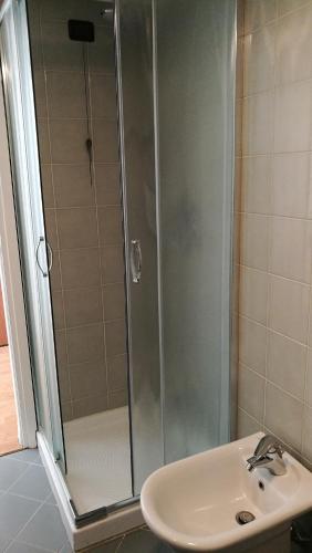 Monolocale zona Loreto MM1 Pasteur P1