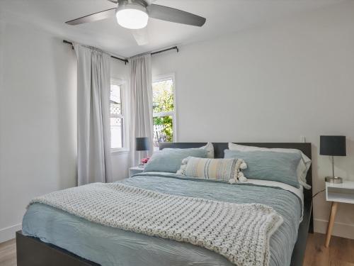 Hollywood Dream pool home & king beds photo 41