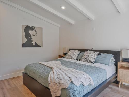 Hollywood Dream pool home & king beds photo 42