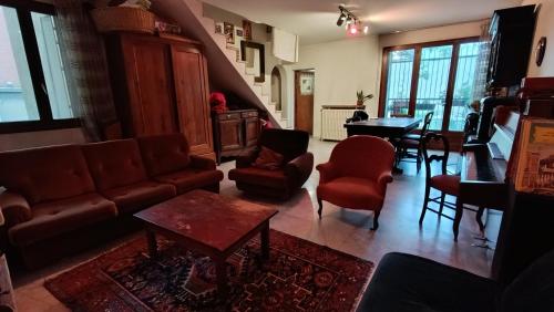 Photo de la galerie de l'établissement Sainte Cécile, à La Courneuve